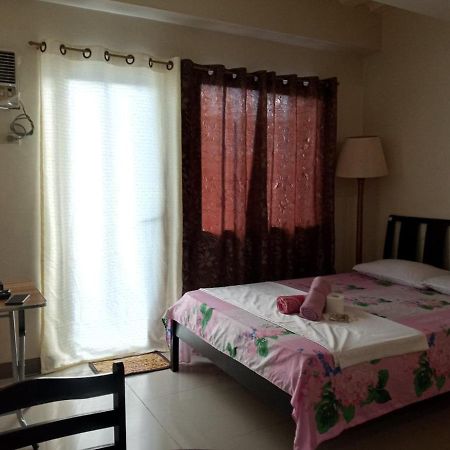 Emmanuel'S Service Apartment Near The Airport Manila Exterior foto